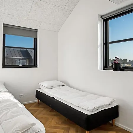 Nelie - 1-2km From The Sea By Interhome *